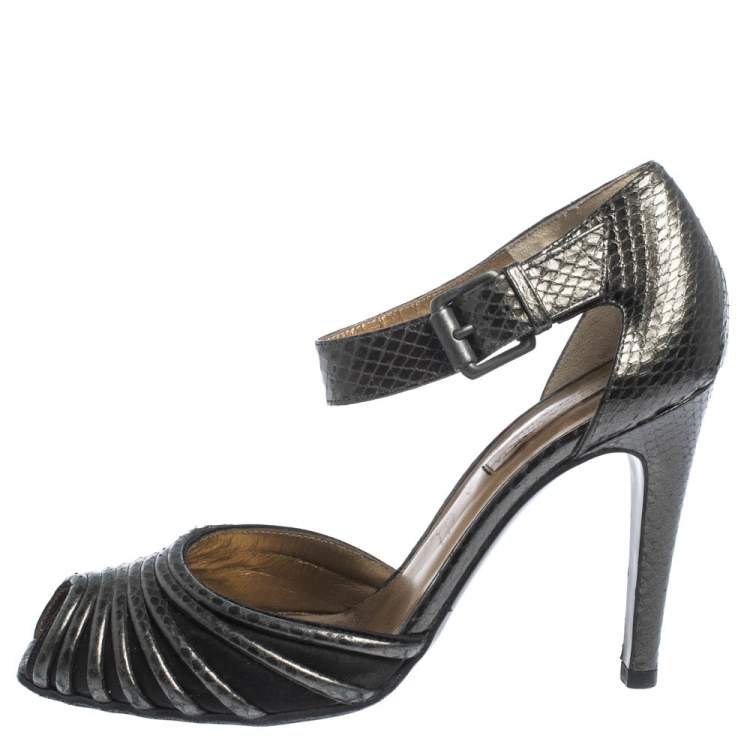 Pre Owned Bottega Veneta Grey Python Embossed Leather And Satin Ankle Strap Peep Toe Ankle Cuff Sandals Size 37.5