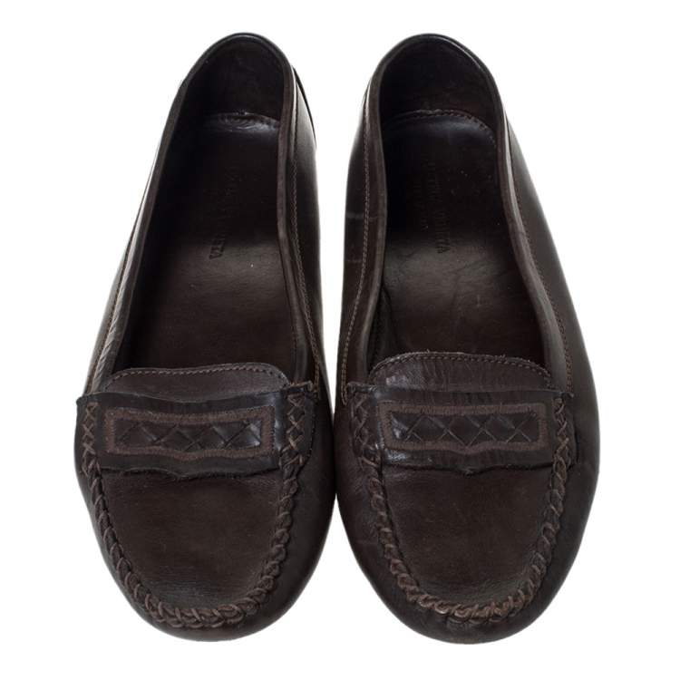 Pre Owned Bottega Veneta Brown Leather Intrecciato Trim Slip On Loafers Size 39