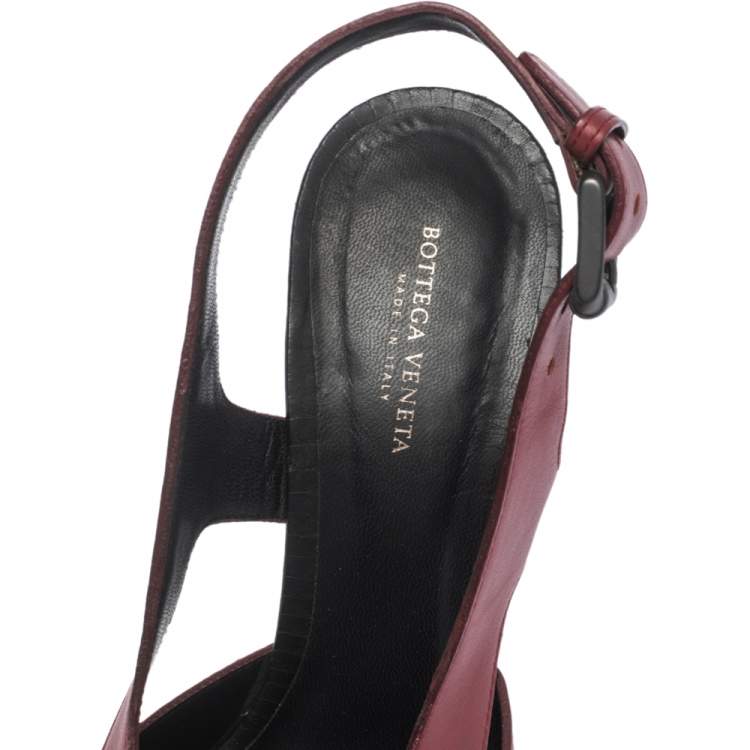 Pre Owned Bottega Veneta Burgundy Leather Peep Toe Platform Slingback Sandals Size 37