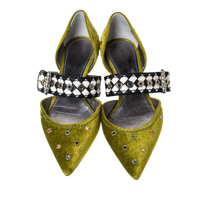 مملوكة مسبقًا Bottega Veneta Green Velvet And Intrecciato Leather Dahlia Chenille D'orsay Pumps Size 35