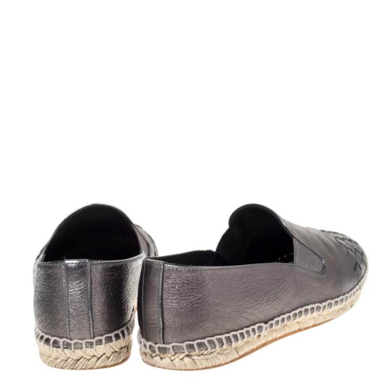 Pre Owned Bottega Veneta Metallic Gunmetal Intrecciato Leather Espadrille Flats Size 38
