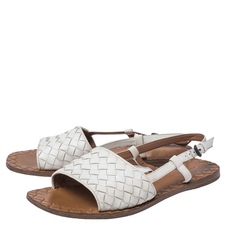 Pre Owned Bottega Veneta White Intrecciato Leather Calvados Slingback Flat Sandals Size 36