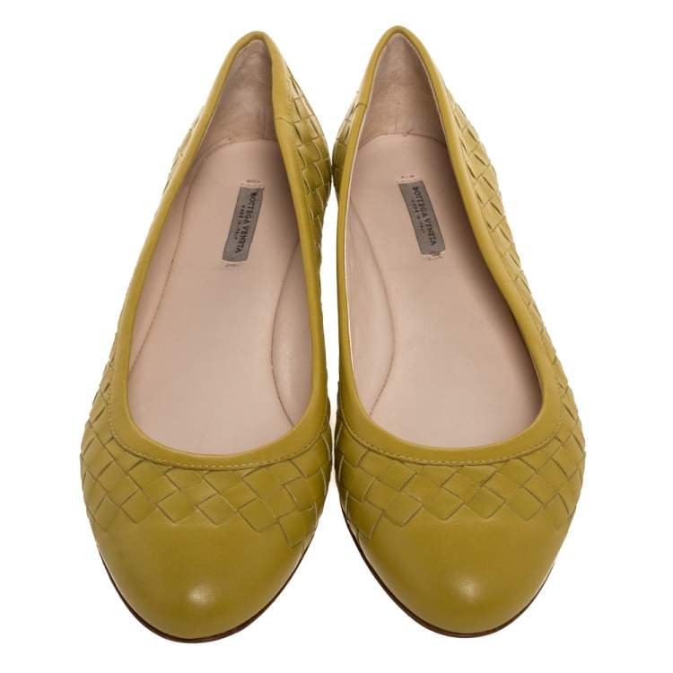 Pre Owned Bottega Veneta Yellow Intrecciato Leather Ballet Flats Size 36.5