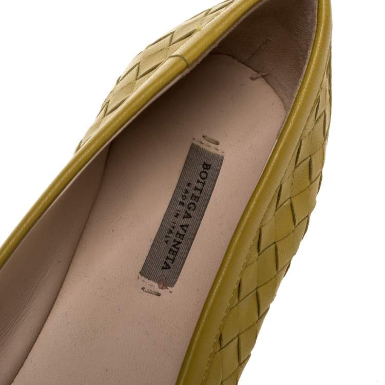 Pre Owned Bottega Veneta Yellow Intrecciato Leather Ballet Flats Size 36.5