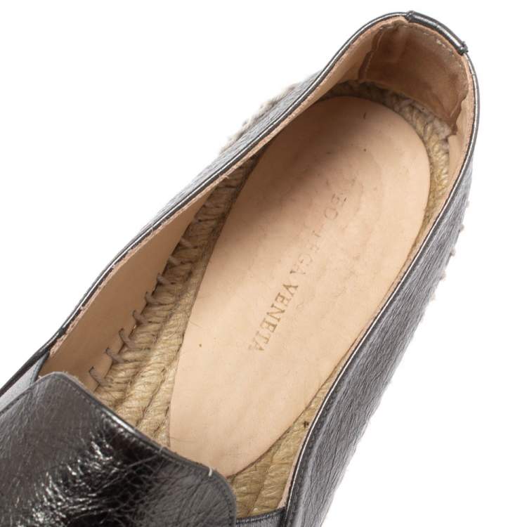 Pre Owned Bottega Veneta Metallic Grey Intrecciato Leather Espadrille Flats Size 38