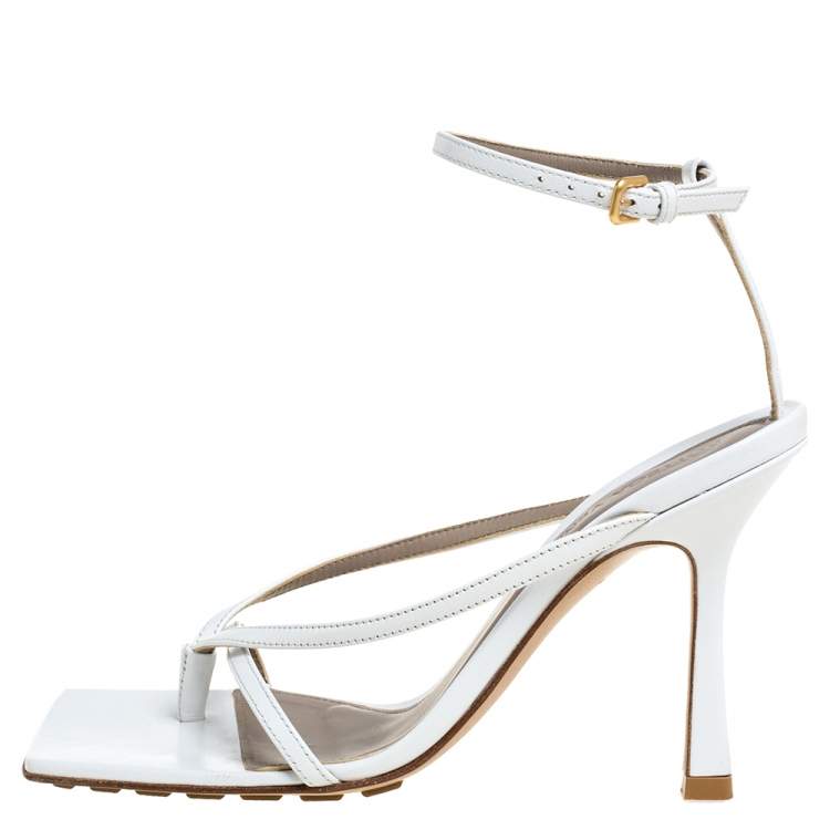 Pre Owned Bottega Veneta White Leather Stretch Ankle Strap Sandals Size 35
