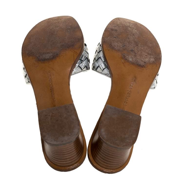 Bottega Veneta Silver Intrecciato Leather Ravello Slide Sandals Size 40