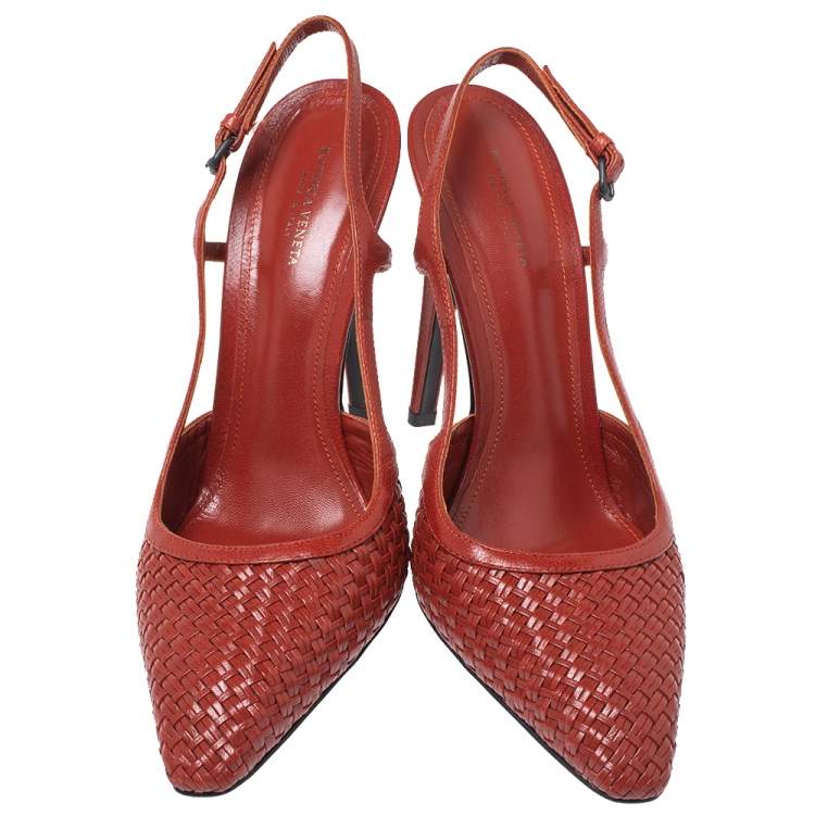 Pre Owned Bottega Veneta Burnt Red Woven Leather Slingback Pumps Size 39.5