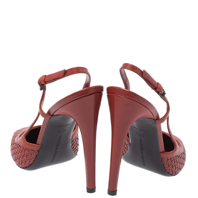 Pre Owned Bottega Veneta Burnt Red Woven Leather Slingback Pumps Size 39.5