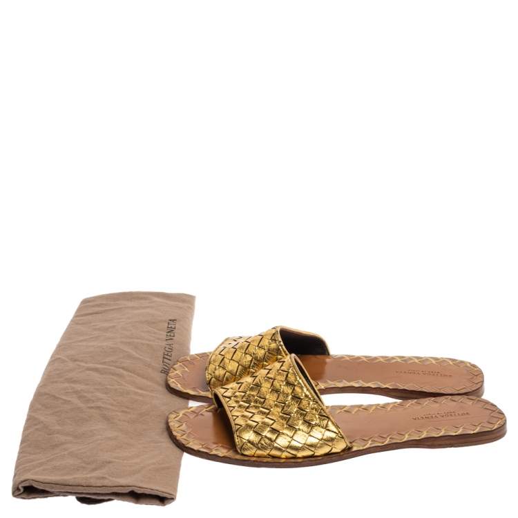 Pre Owned Bottega Veneta Bronze Metallic Leather Intrecciato Flat Slides Size 38