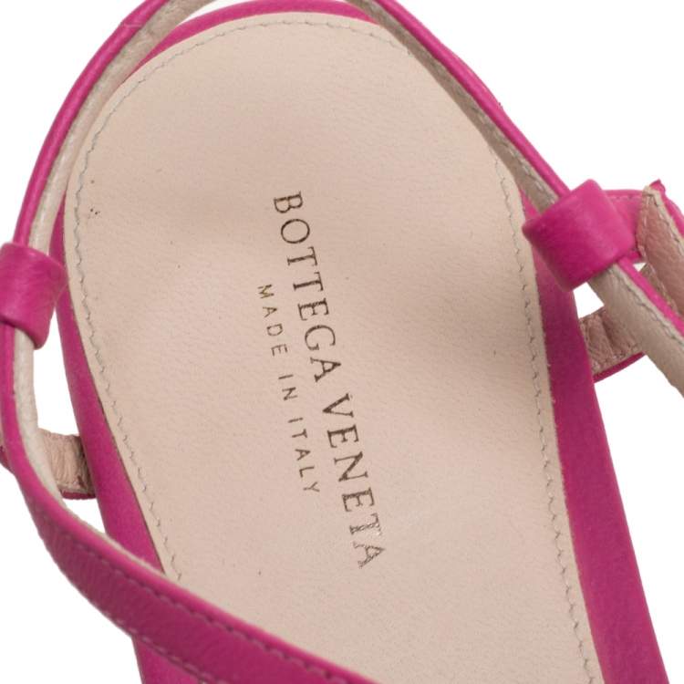Pre Owned Bottega Veneta Pink Leather Intrecciato Ankle Strap Flat Sandals Size 36