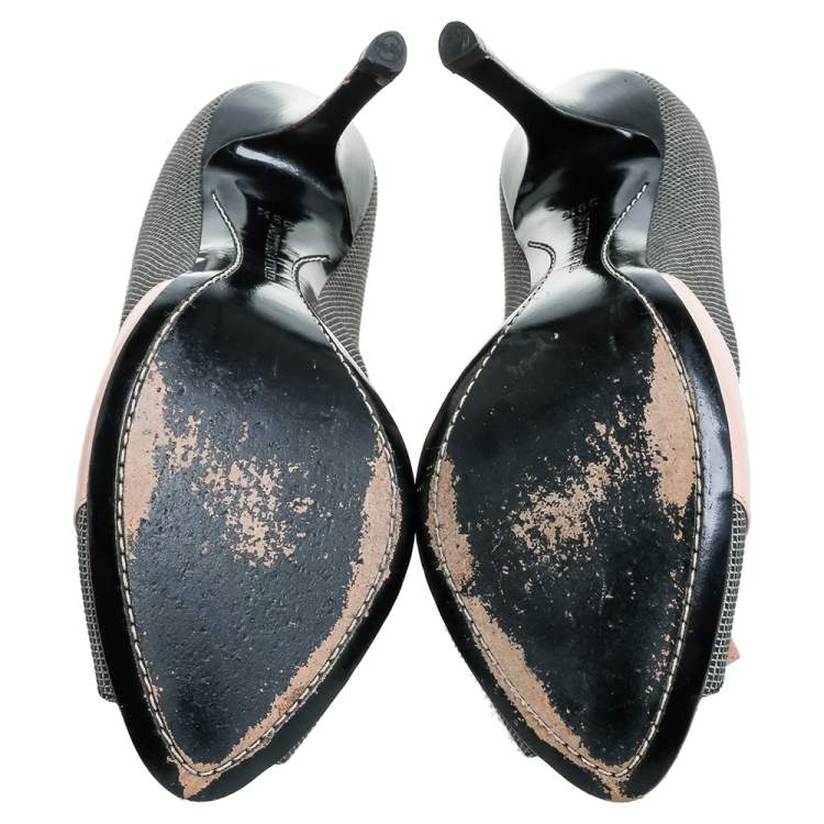 Pre Owned Bottega Veneta Black/Beige Canvas And Leather Fringe Detailed Peep Toe Pumps Size 39.5