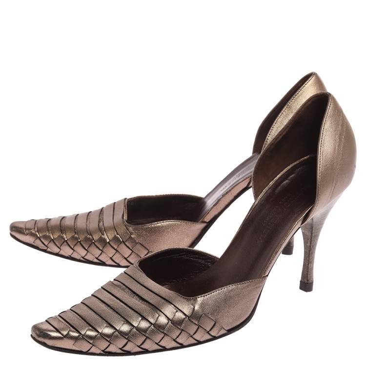 Pre Owned Bottega Veneta Metallic Pale Green Woven Leather D'Orsay Pointed Pumps Size 38