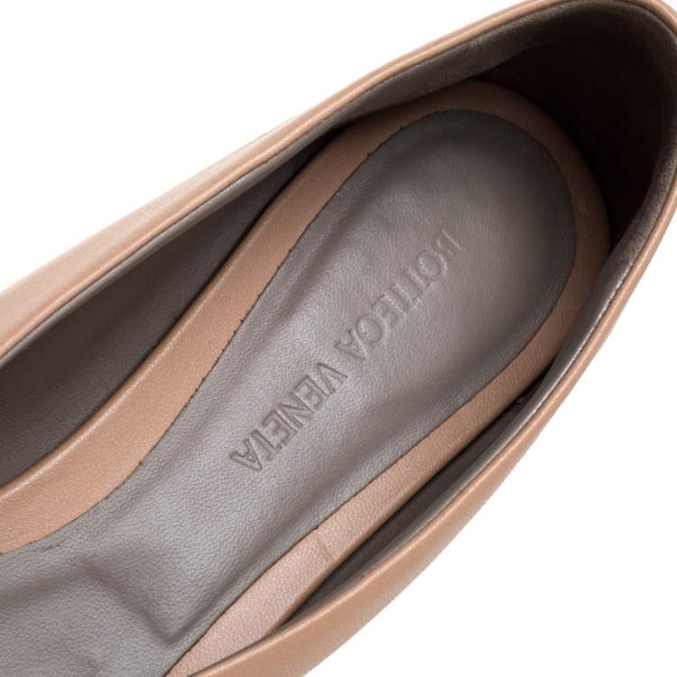 Pre Owned Bottega Veneta Beige Leather Ballet Flats Size 40