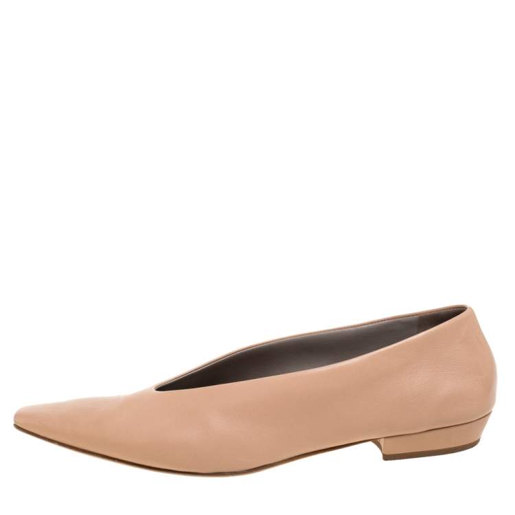 Pre Owned Bottega Veneta Beige Leather Ballet Flats Size 40