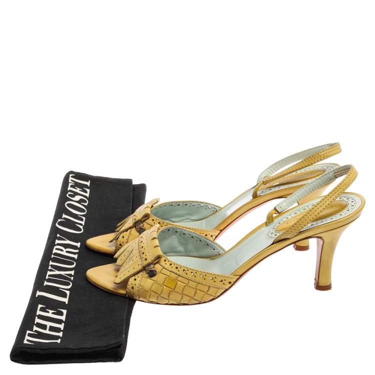 Pre Owned Bottega Veneta Yellow Intrecciato Leather Fringe Detail Open Toe Slingback Sandals Size 41