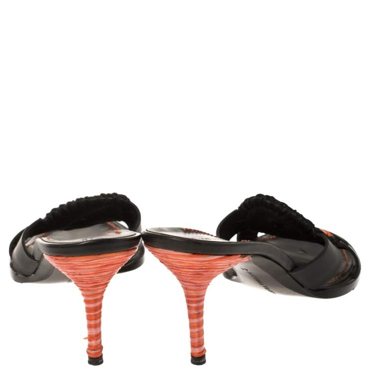 Pre Owned Bottega Veneta Tri Color Raffia And Satin Intrecciato Open Toe Slide Sandals Size 41