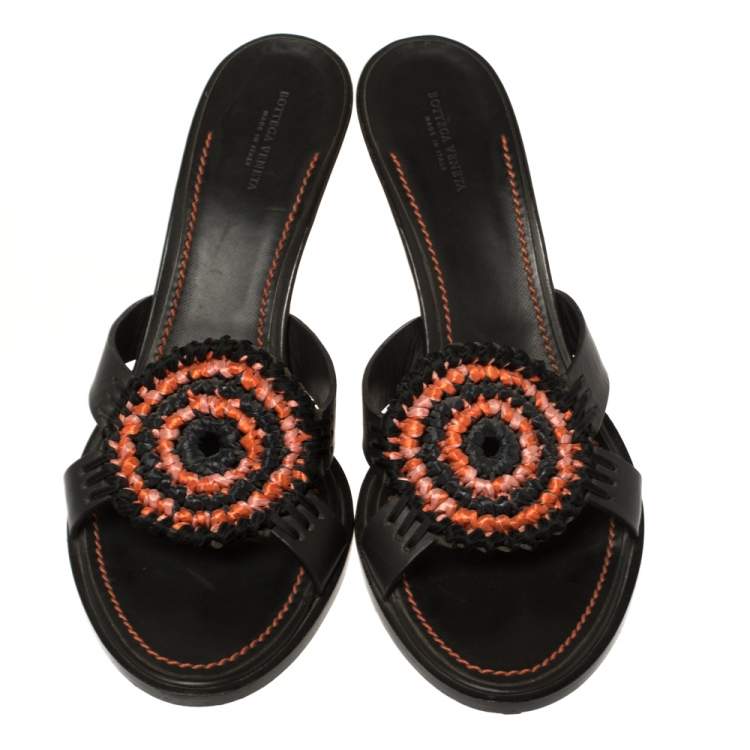 Pre Owned Bottega Veneta Tri Color Raffia And Satin Intrecciato Open Toe Slide Sandals Size 41