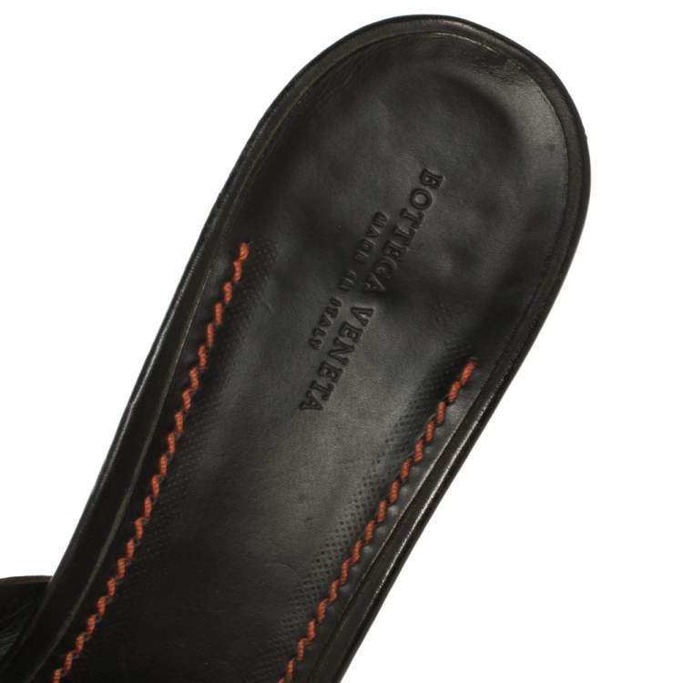 Pre Owned Bottega Veneta Tri Color Raffia And Satin Intrecciato Open Toe Slide Sandals Size 41