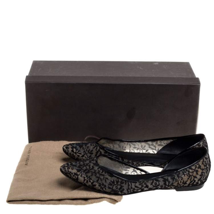 Pre Owned Bottega Veneta Black Lace And Mesh Ballerina Flats Size 38
