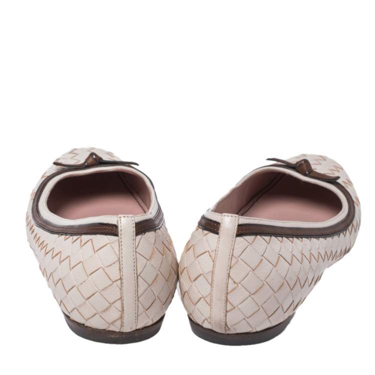 Pre Owned Bottega Veneta White Leather Intrecciato Bow Ballet Flats Size 38