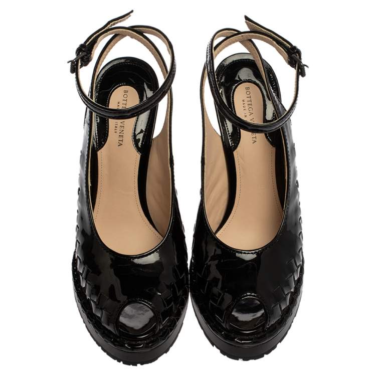 Pre Owned Bottega Veneta Black Intrecciato Patent Leather Jute Wedge Sandals Size 38