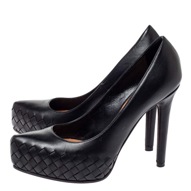 Pre Owned Bottega Veneta Black Intrecciato Leather Platform Pumps Size 36