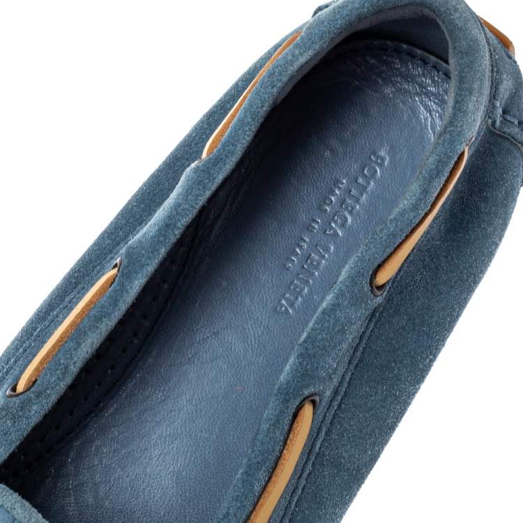 Pre Owned Bottega Veneta Blue Intrecciato Suede And Brown Leather Trim Bow Loafers Size 39