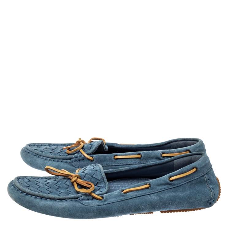 Pre Owned Bottega Veneta Blue Intrecciato Suede And Brown Leather Trim Bow Loafers Size 39