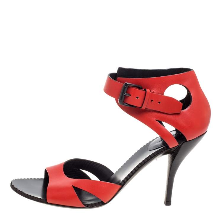 Pre Owned Bottega Veneta Red Lasercut Leather Ankle Strap Sandals Size 39.5