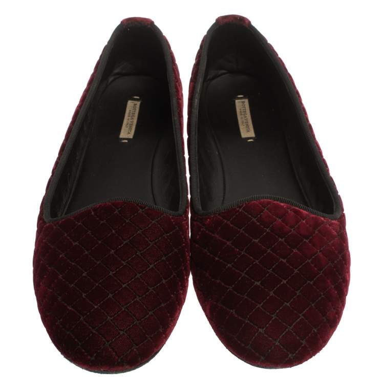 Pre Owned Bottega Veneta Burgundy Velvet Smoking Slip On Loafers Size 39.5