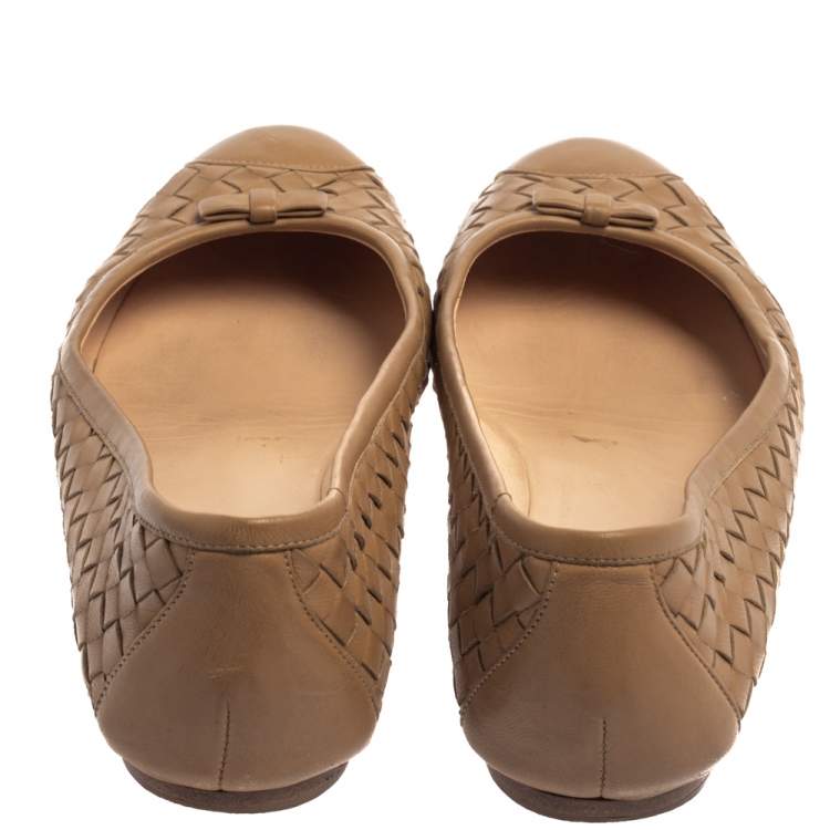 Pre Owned Bottega Veneta Beige Leather Ballet  Flats Size 39