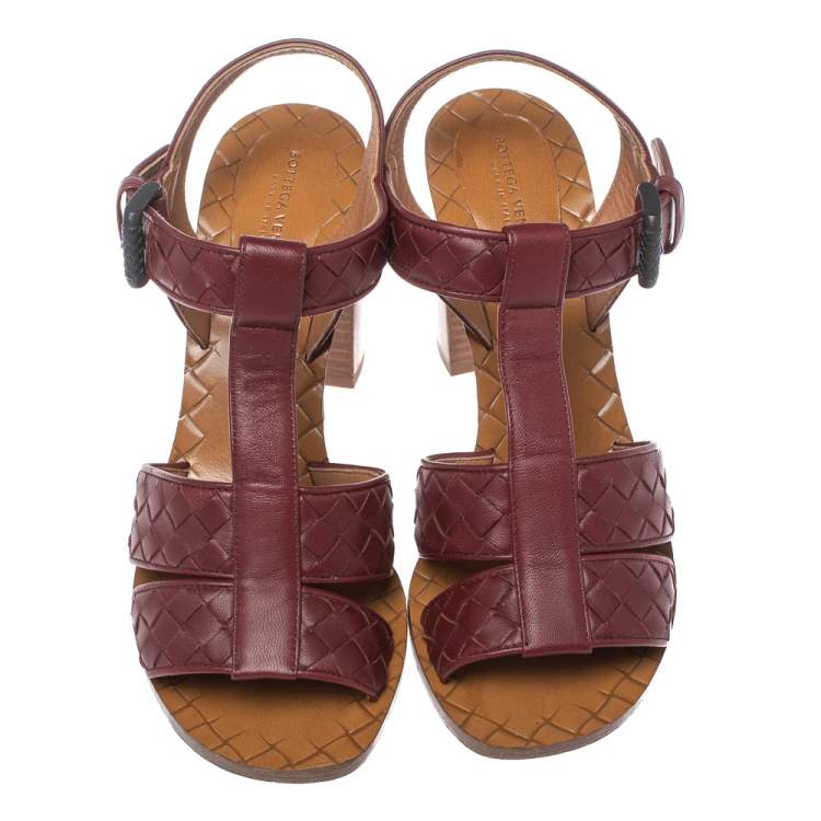 Pre Owned Bottega Veneta Burgundy Leather Intrecciato Ankle Strap Sandals Size 37