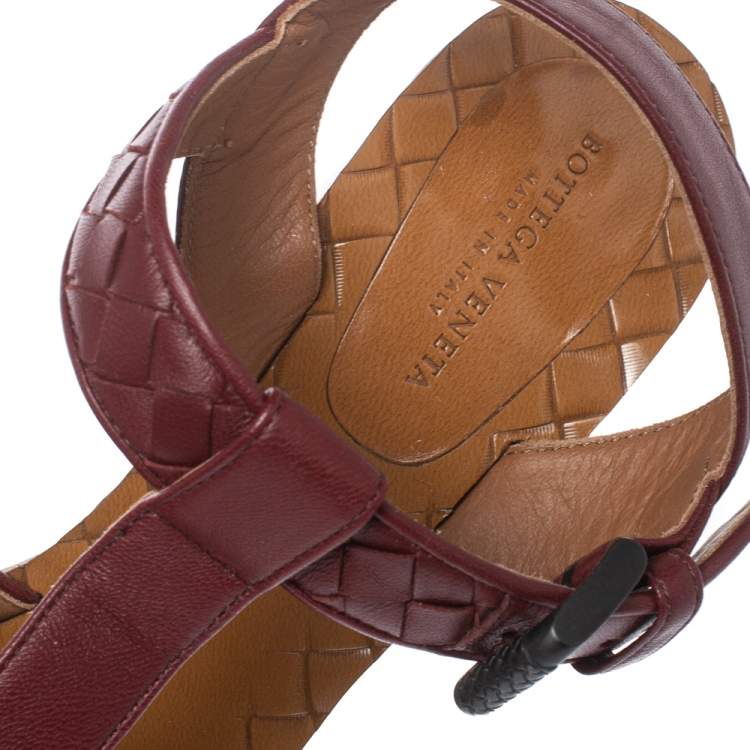 Pre Owned Bottega Veneta Burgundy Leather Intrecciato Ankle Strap Sandals Size 37