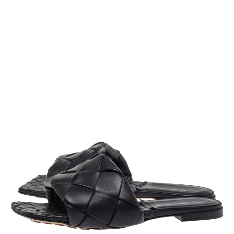 Pre Owned Bottega Veneta Black Quitled Leather Padded Slide Sandals Size 39.5