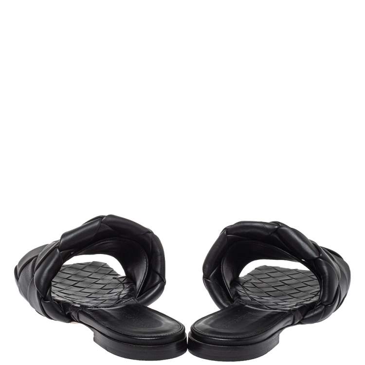 Pre Owned Bottega Veneta Black Quitled Leather Padded Slide Sandals Size 39.5