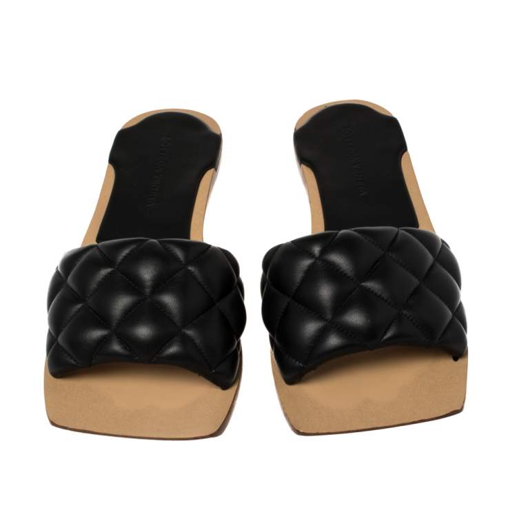 Pre Owned Bottega Veneta Black Leather Quilted Mule Sandals Size 39