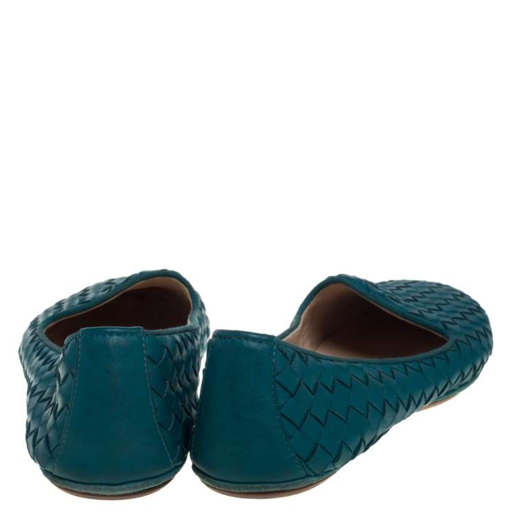 Pre Owned Bottega Veneta Blue Intrecciato Leather Smoking Slippers Size 37.5