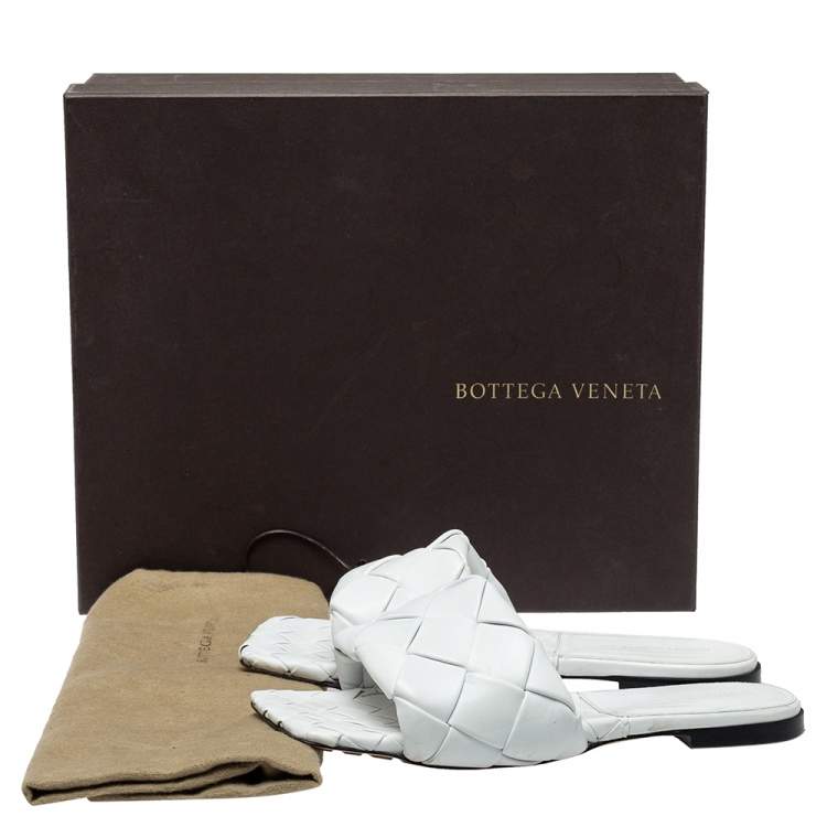 Pre Owned Bottega Veneta White Leather Lido Flat Slides Size 40