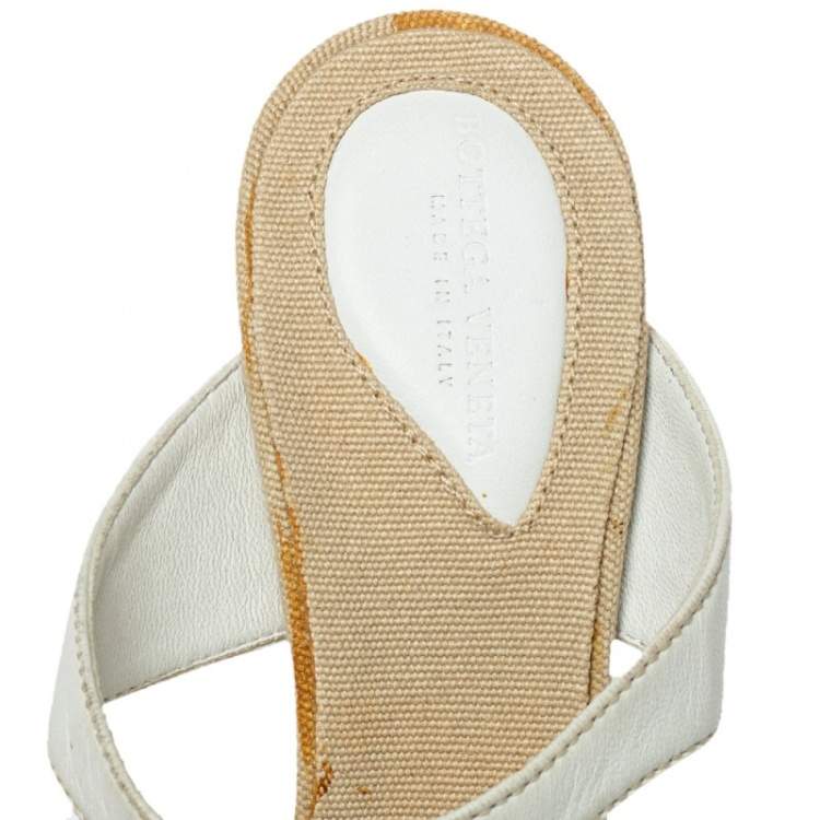 Pre Owned Bottega Veneta White Leather Strappy Sandals Size 36