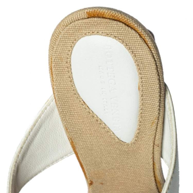 Pre Owned Bottega Veneta White Leather Strappy Sandals Size 36