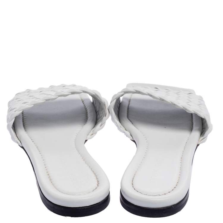 Pre Owned Bottega Veneta White Leather Slide Sandals Size 40.5