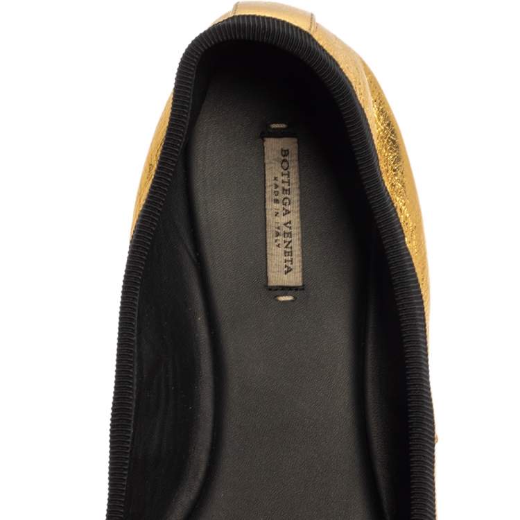 Pre Owned Bottega Veneta Gold Leather Ballet Flats Size 39