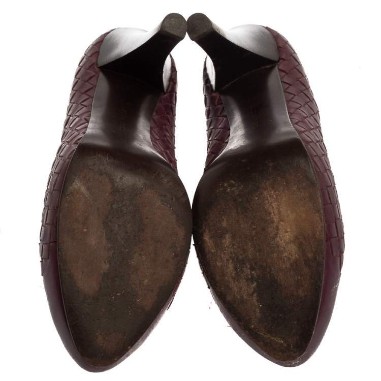 Pre Owned Bottega Veneta Burgundy Leather Intrecciato  Platform Pumps Size 40