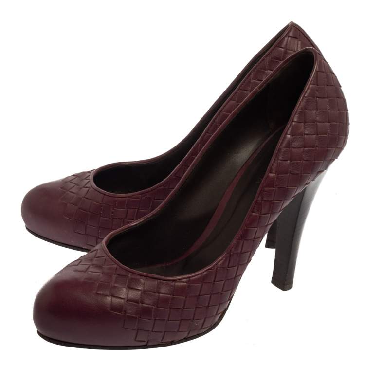 Pre Owned Bottega Veneta Burgundy Leather Intrecciato  Platform Pumps Size 40