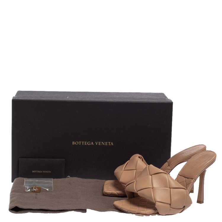 Pre Owned Bottega Veneta Beige Leather Slide Sandals Size 37