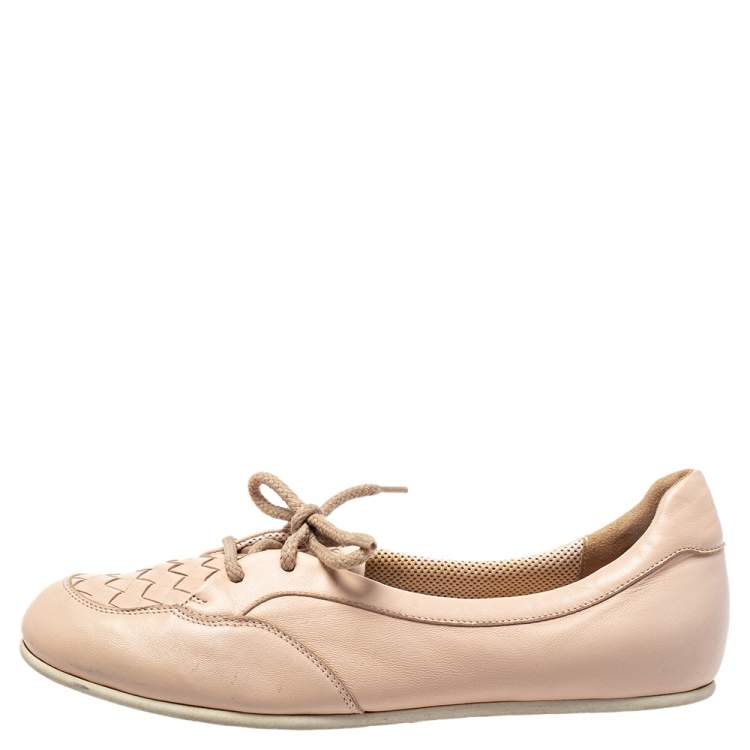Pre Owned Bottega Veneta Beige Intercciato Leather Lace Up Loafers Size 38.5