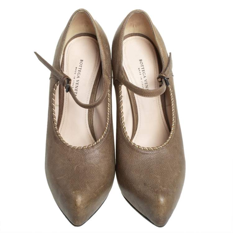 Pre Owned Bottega Veneta Brown Leather Mary Jane Platform Pumps Size 36