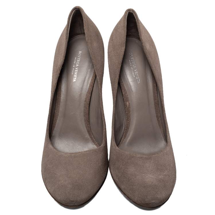 Pre Owned Bottega Veneta Brown Suede Round Toe Pumps Size 40