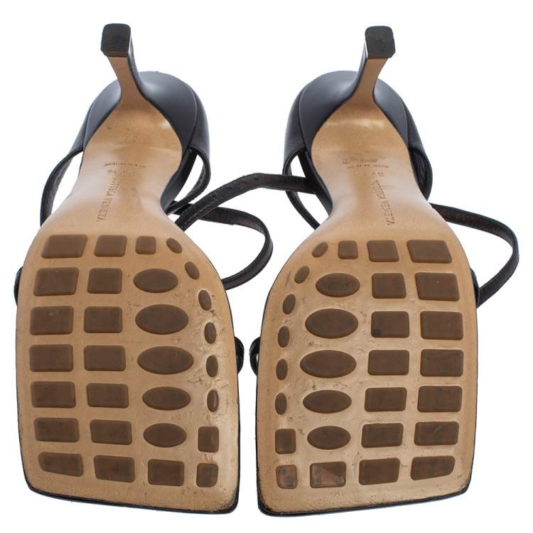 Pre Owned Bottega Veneta Black Leather Stretch Sandals Size 37.5